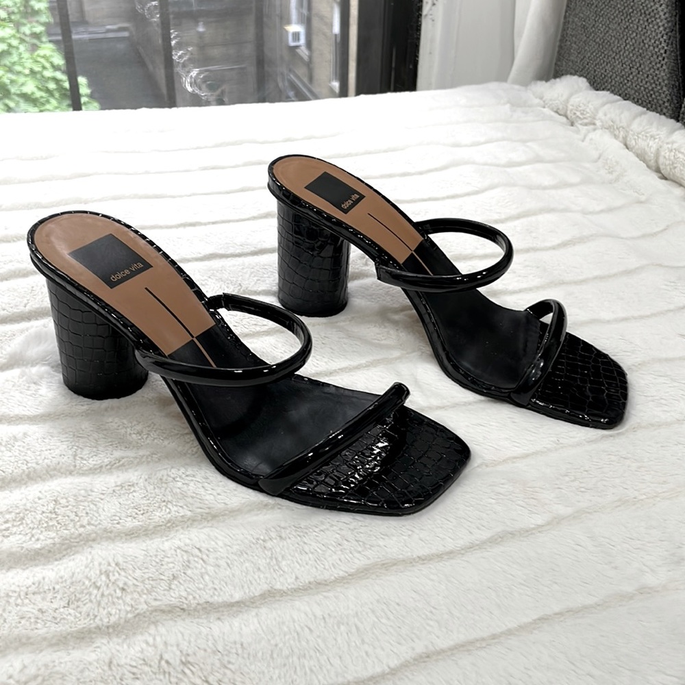 DOLCE VITA NOLES HEELS BLACK!